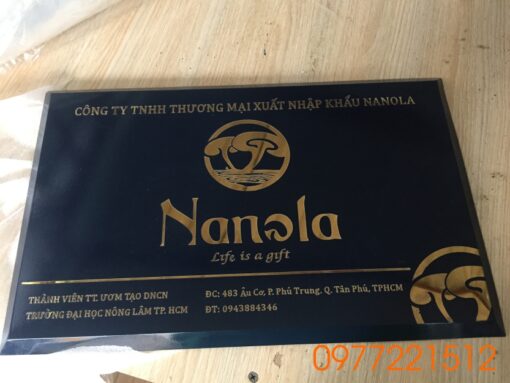 bang-hieu-cong-ty-inox-an-mon-hay-con-goi-bang-phap-nhan-hoac-bang-ten-cong-ty