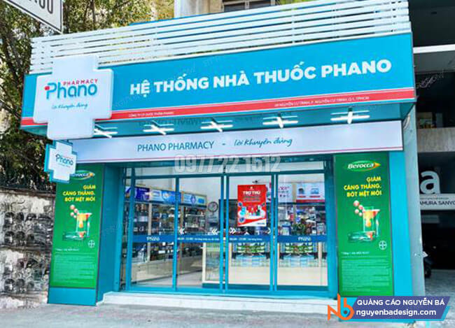 Bảng hiệu thuốc tây bằng mica