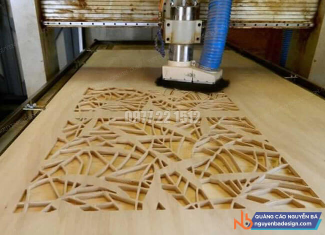 Máy cắt CNC gỗ chuyên nghiệp