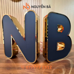 Chữ inox mặt mica đen xuyên đèn